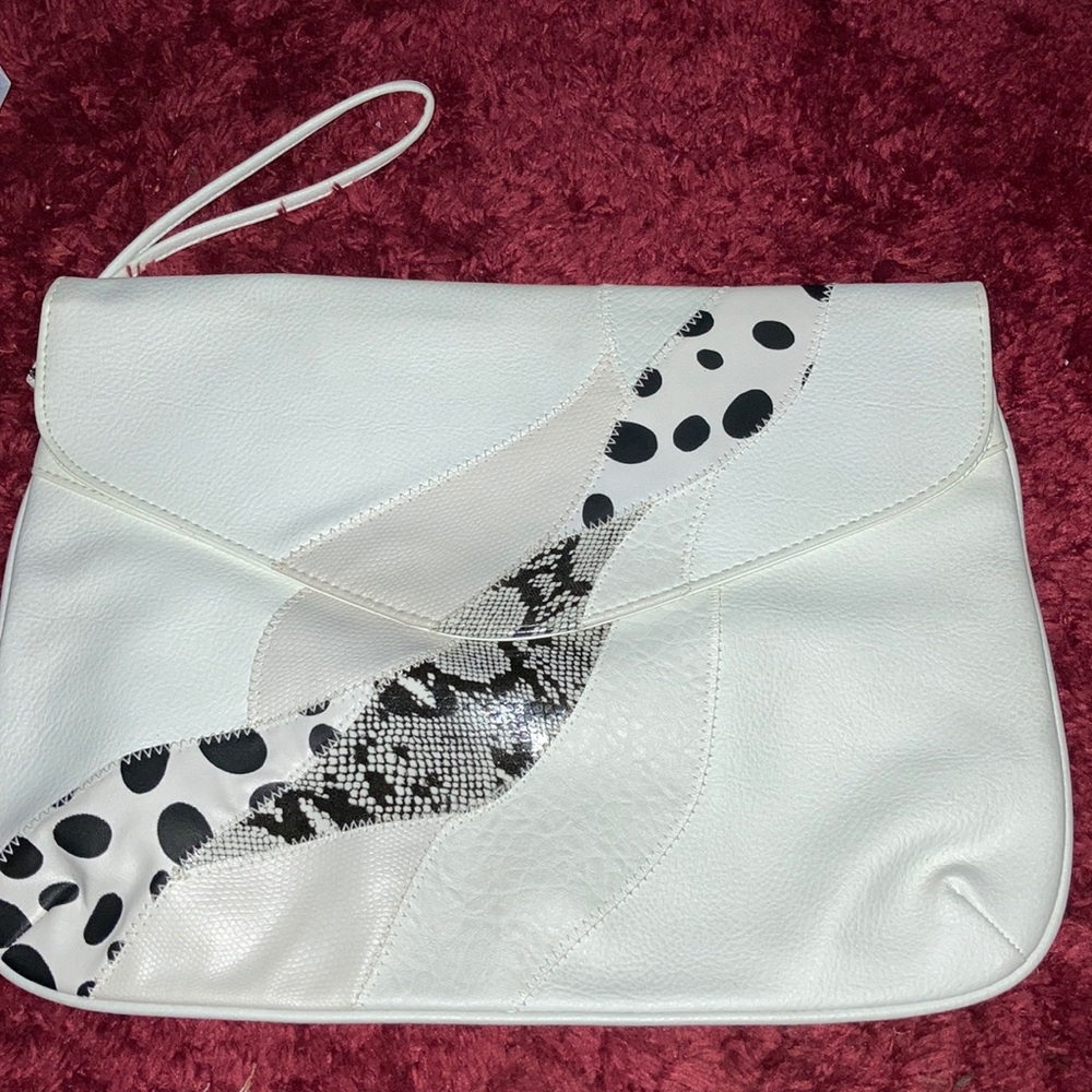 White polkadot/snake print handbag